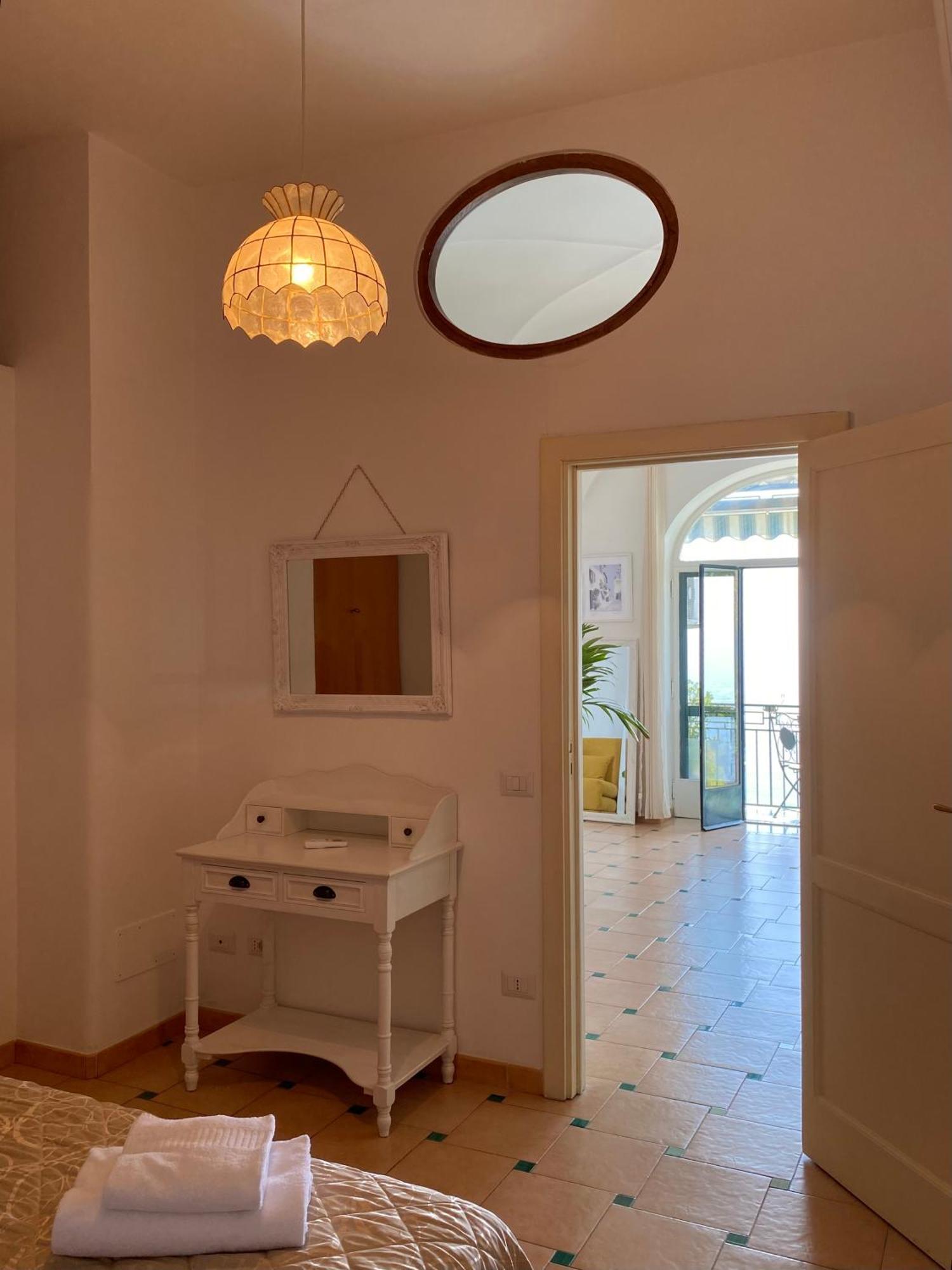 Positano'S Flats Apartment Bagian luar foto
